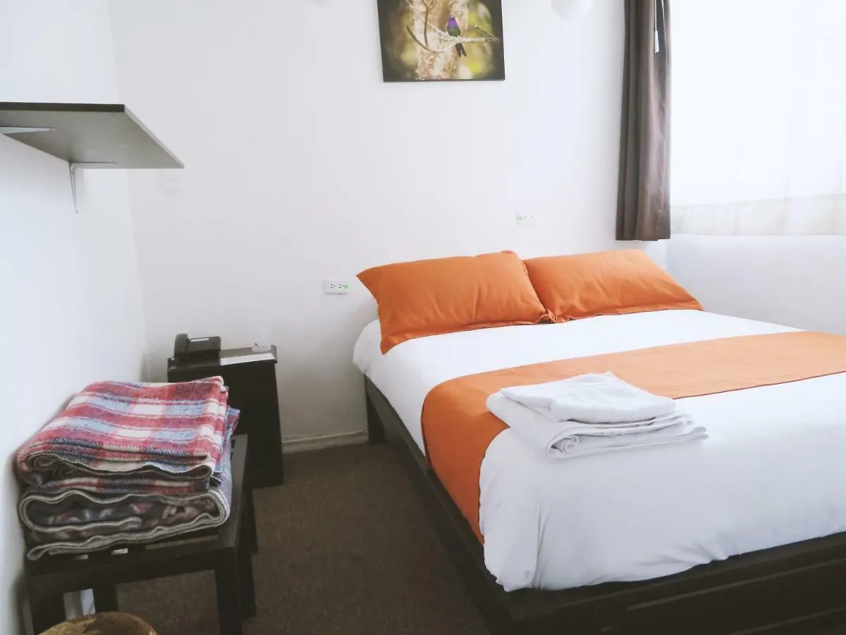 Bird Garden Guest House Quito 0*,