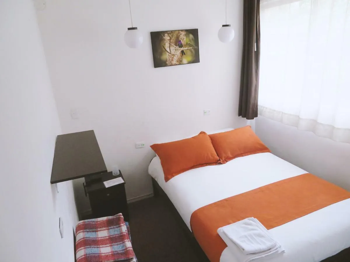 Bird Garden Guest House Quito Bed & Breakfast