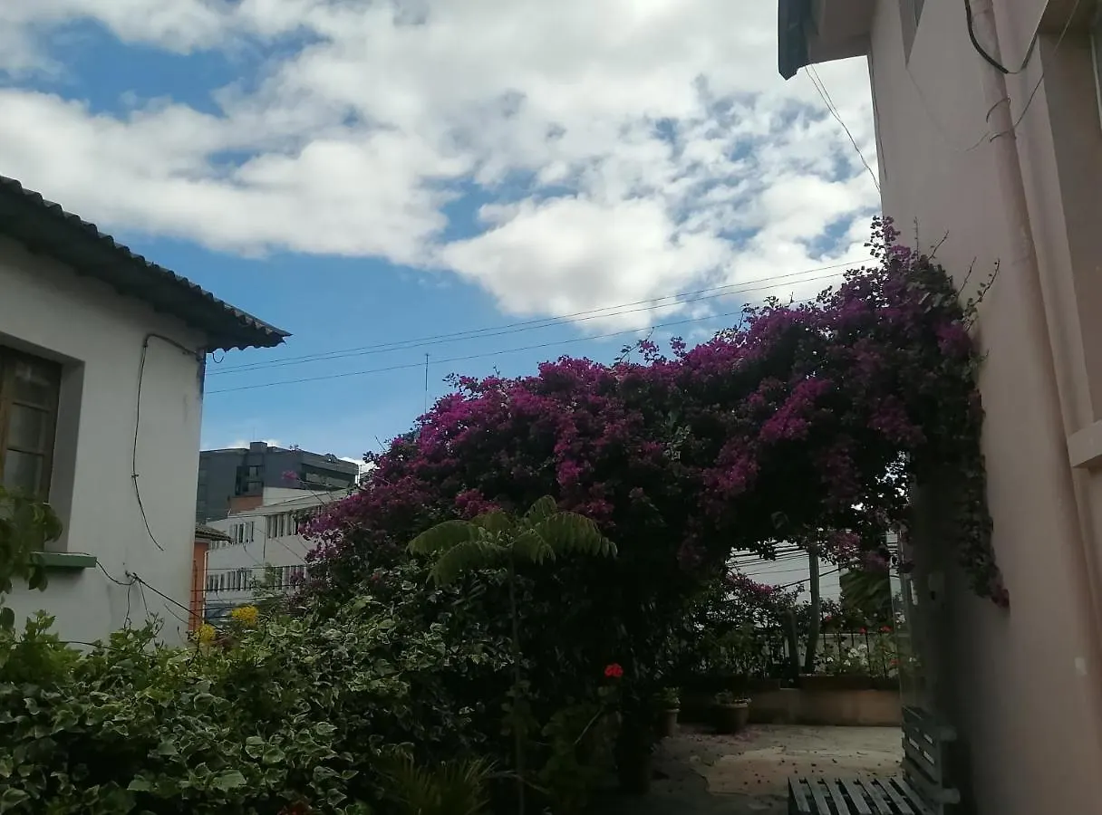 Bird Garden Guest House Quito 0*,  Ecuador