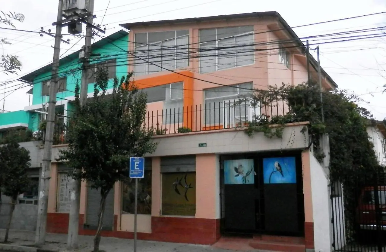 Bird Garden Guest House Quito Ecuador