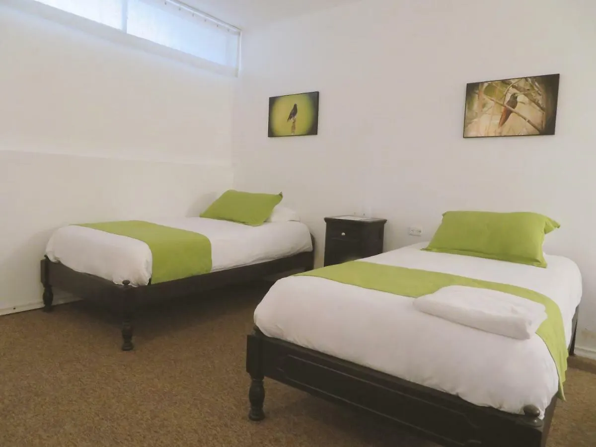 Bird Garden Guest House Quito 0*,  Ecuador